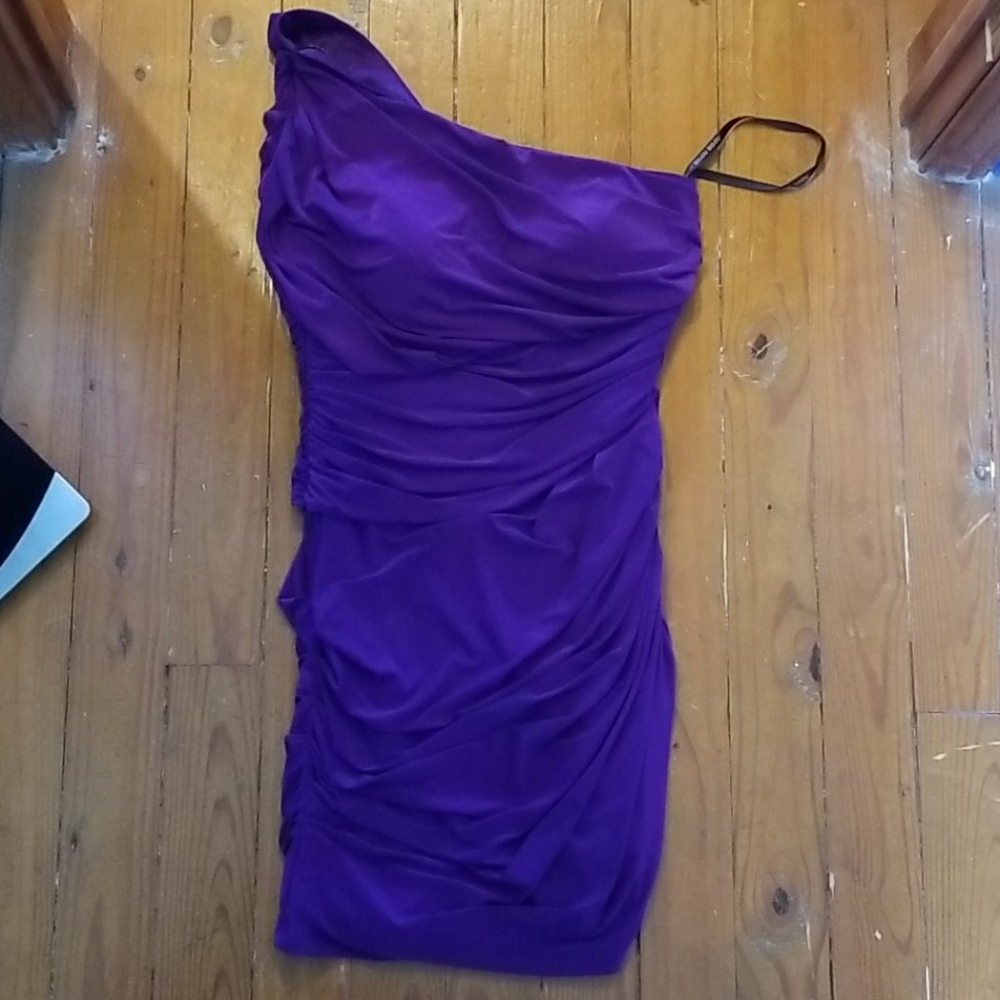 Hot purple dress!
